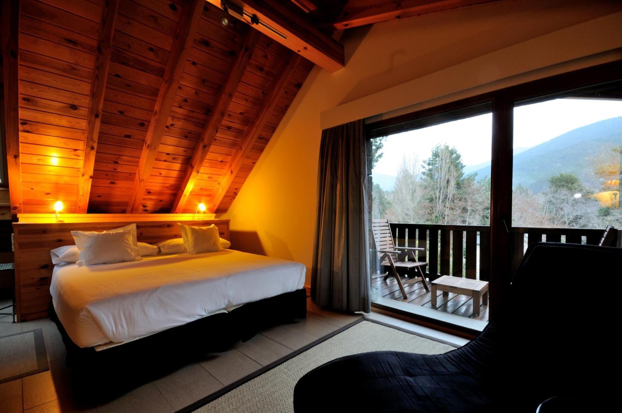 Hotel Rural Las Rozuelas 세르세디야 객실 사진