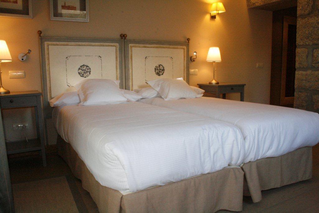 Hotel Rural Las Rozuelas 세르세디야 객실 사진