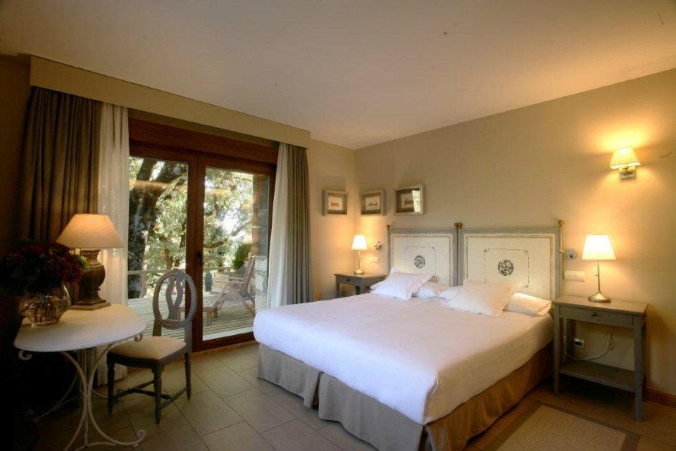 Hotel Rural Las Rozuelas 세르세디야 객실 사진
